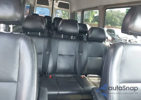 2016 Mercedes-Benz Sprinter 2500 High Roof из США, поврежденный, VIN 8BRPE8DD9GE120838